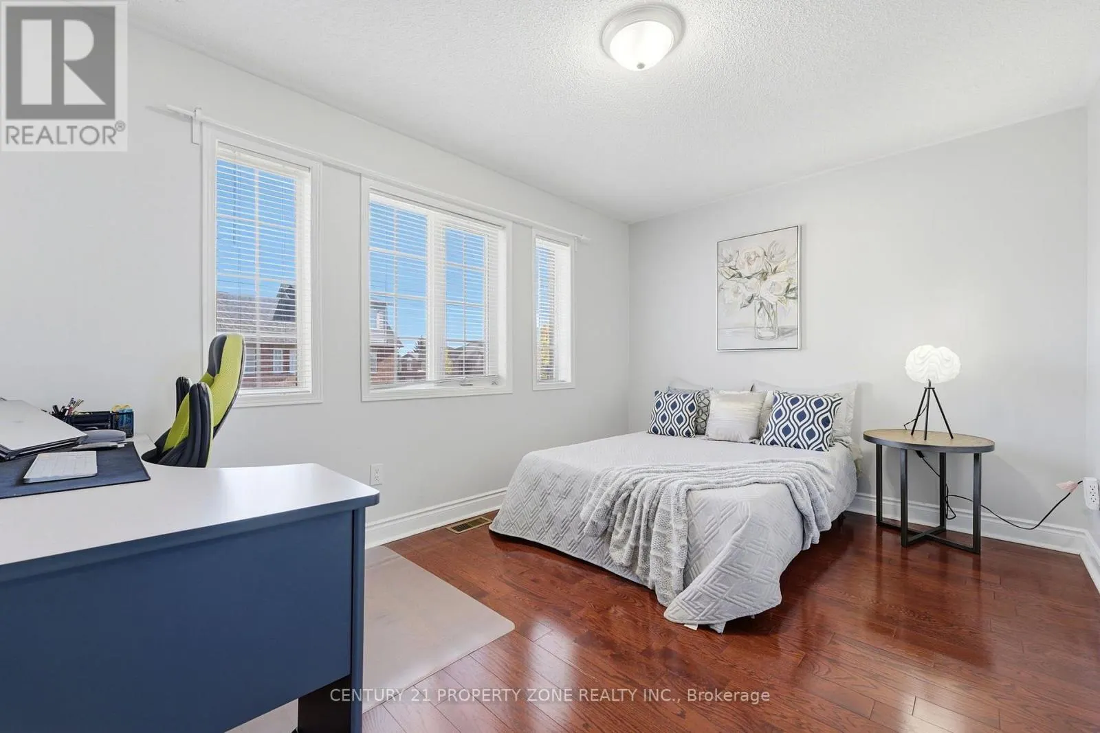 88 SPADINA ROAD