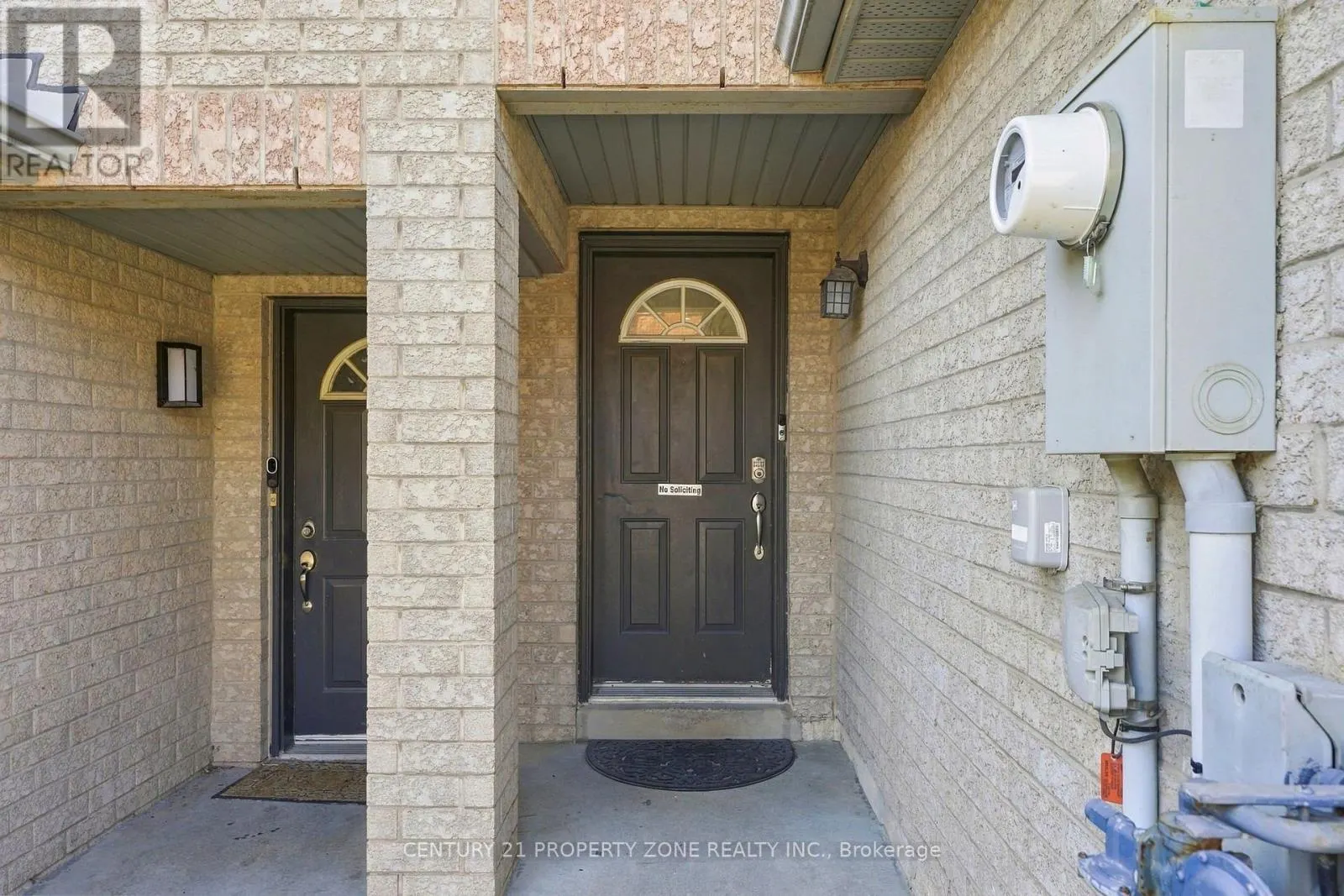 88 SPADINA ROAD