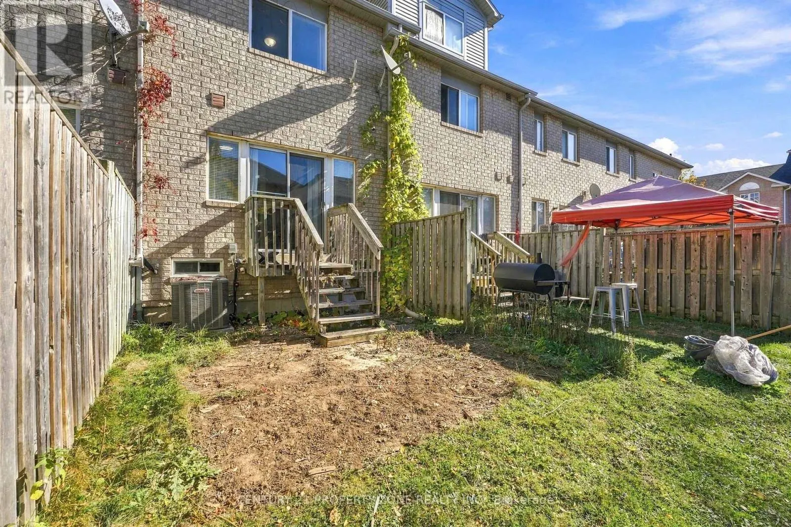 88 SPADINA ROAD