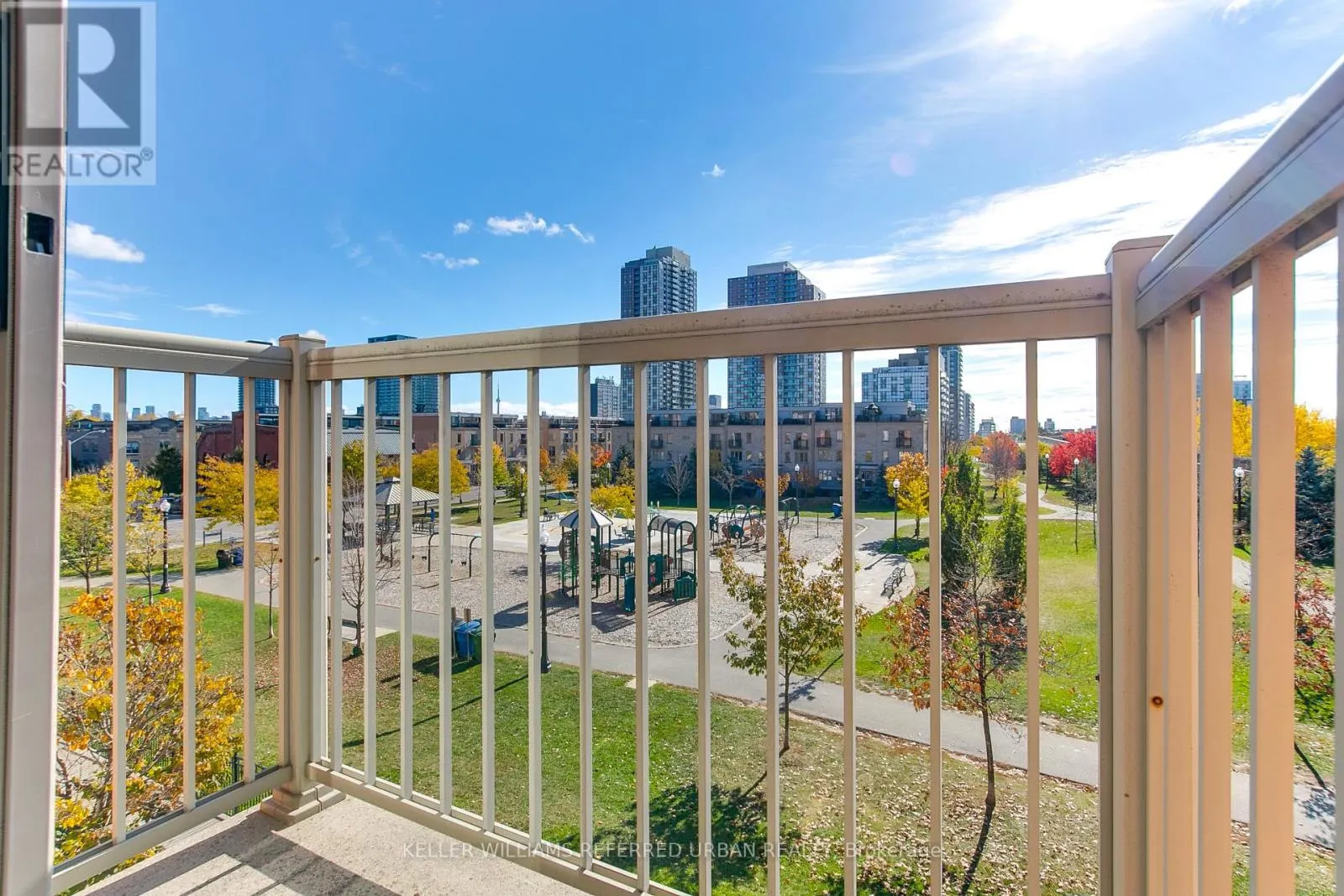 209 - 20 FOUNDRY AVENUE