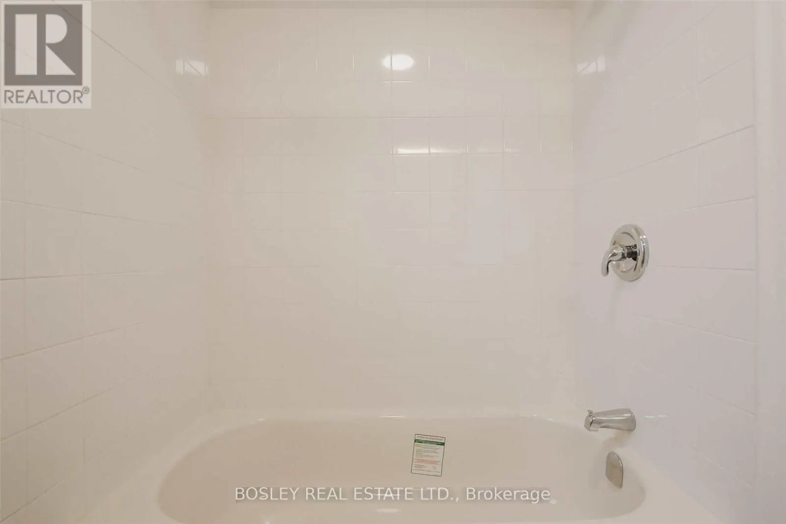 4 - 11 CALVINGTON DRIVE