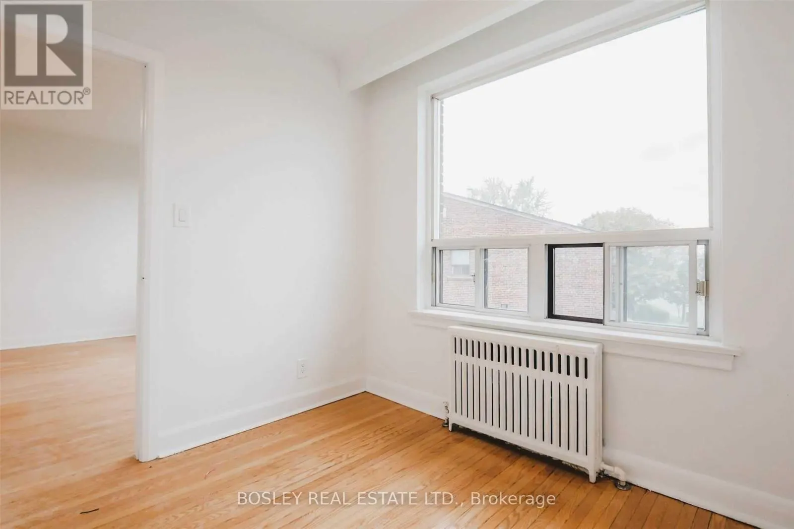 4 - 11 CALVINGTON DRIVE