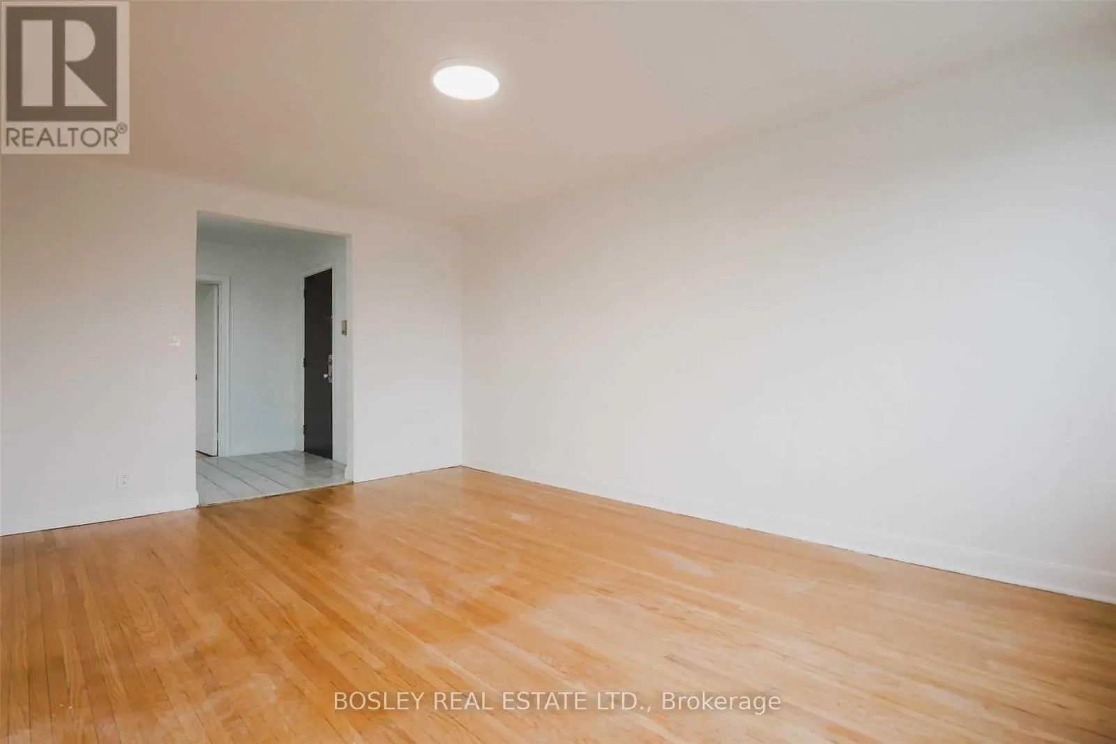 4 - 11 CALVINGTON DRIVE