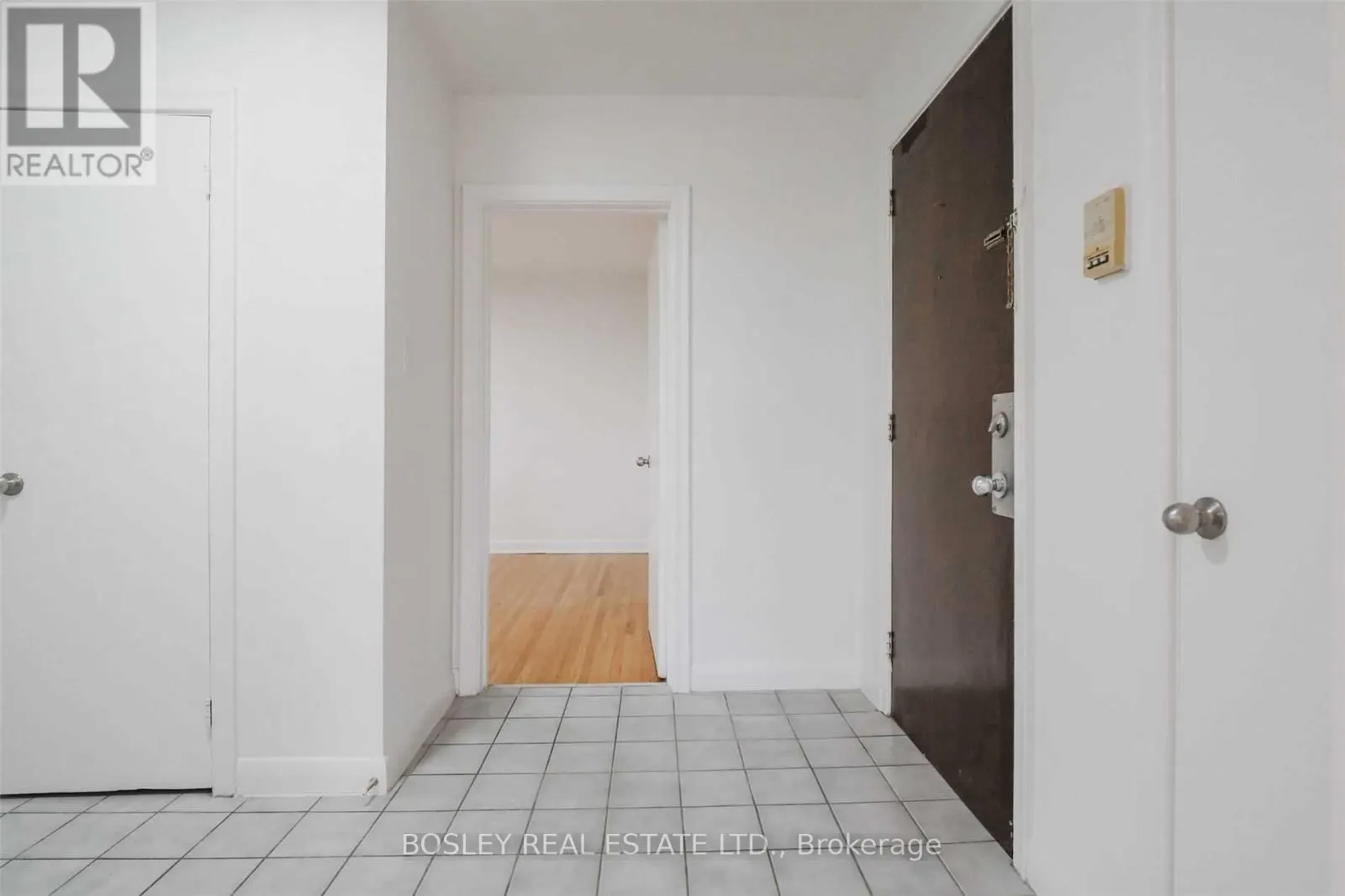 4 - 11 CALVINGTON DRIVE