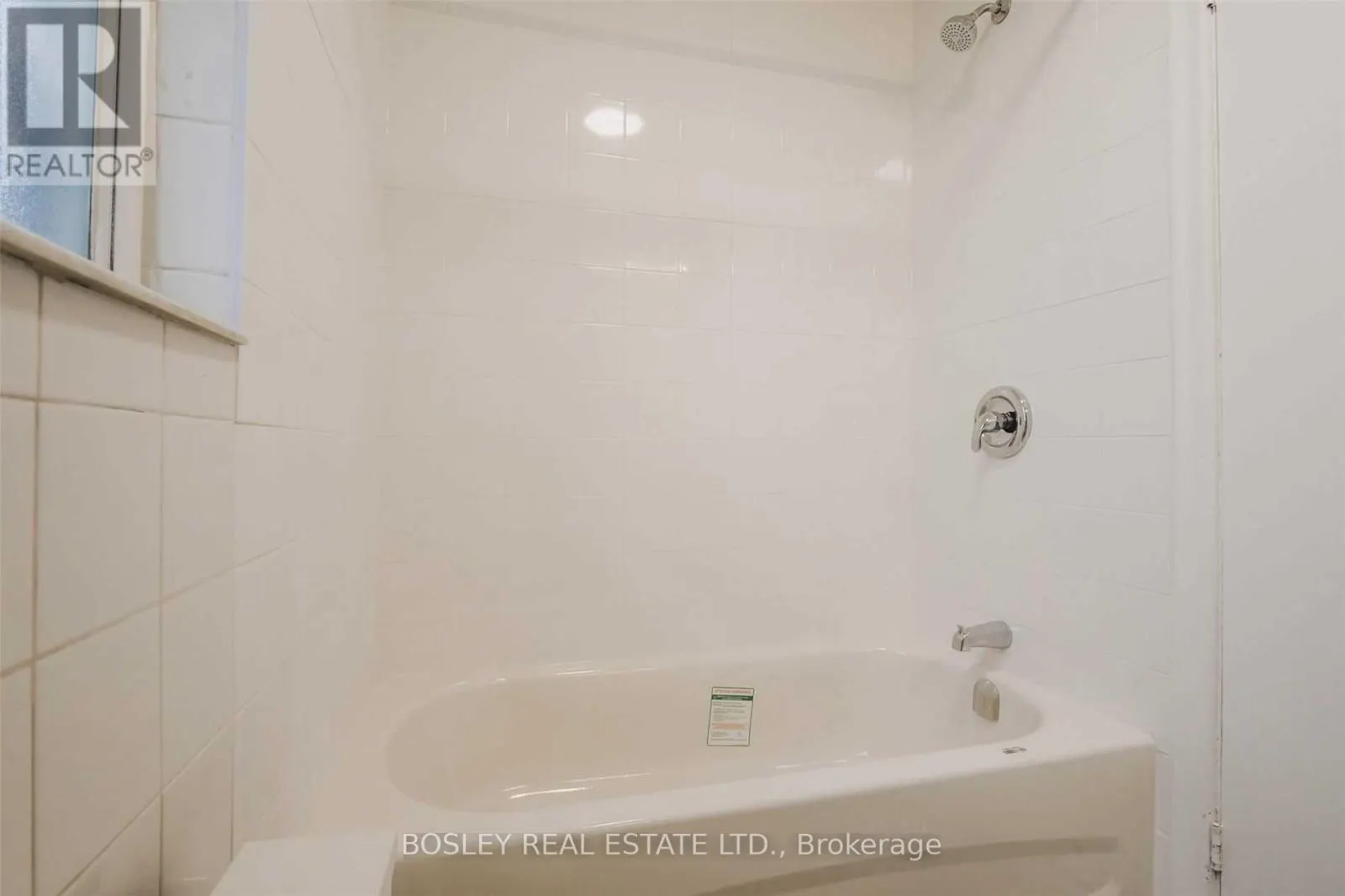 4 - 11 CALVINGTON DRIVE