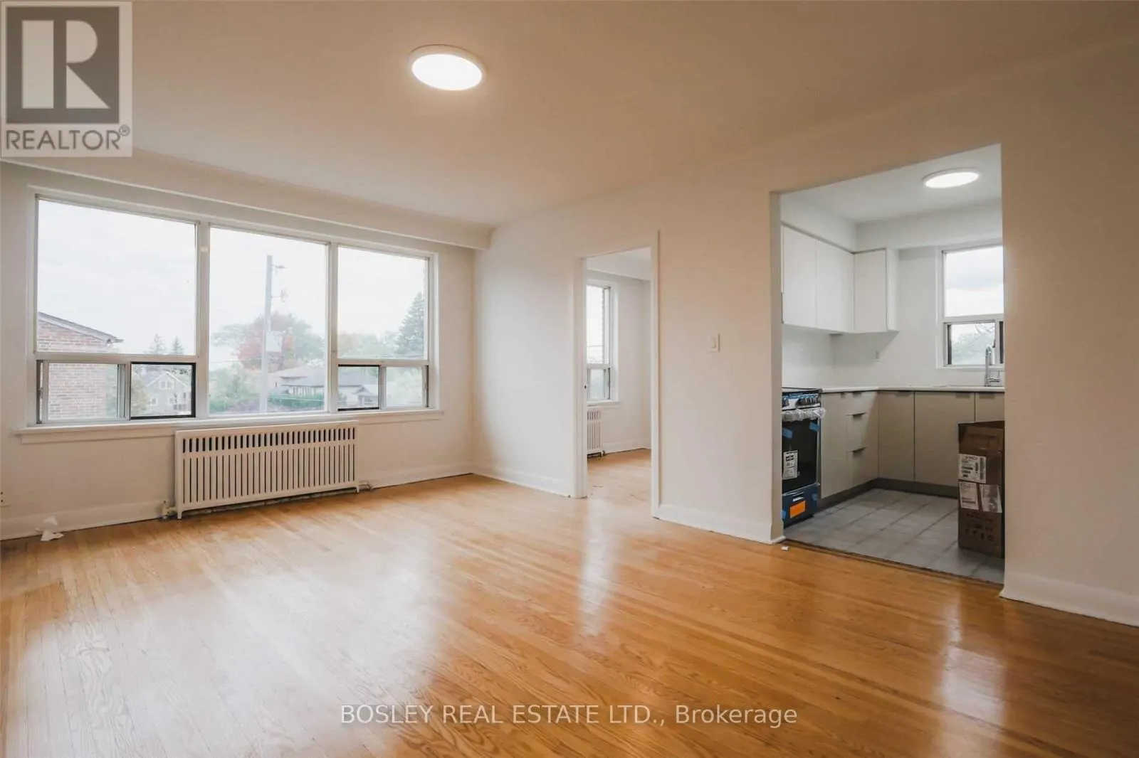 4 - 11 CALVINGTON DRIVE