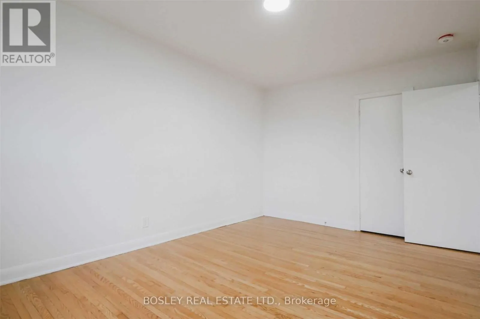 4 - 11 CALVINGTON DRIVE