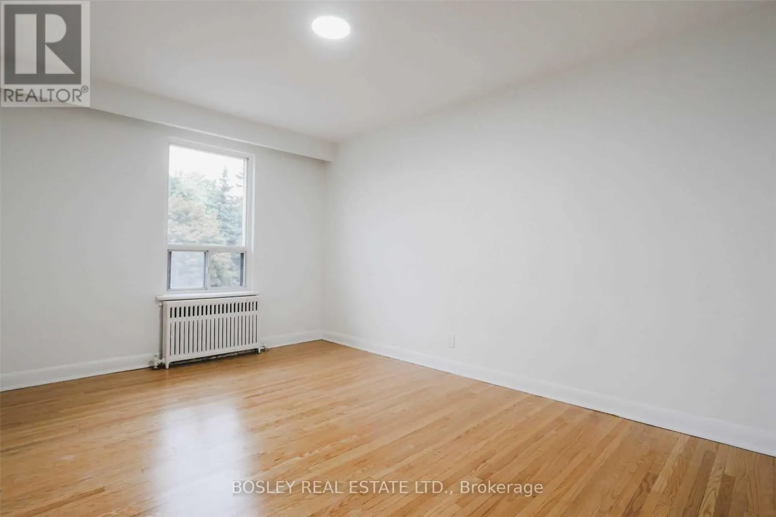 4 - 11 CALVINGTON DRIVE