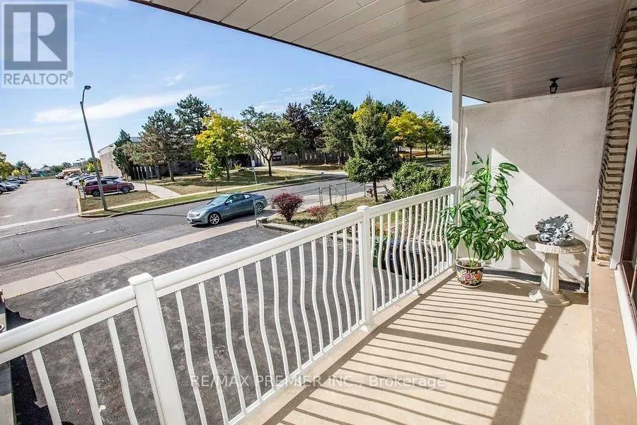 283 FIRGROVE CRESCENT