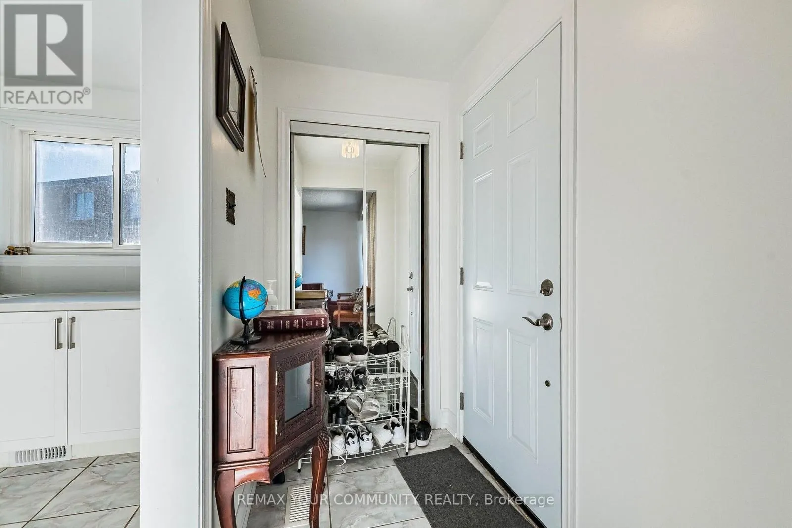 3696 WOODRUFF CRESCENT
