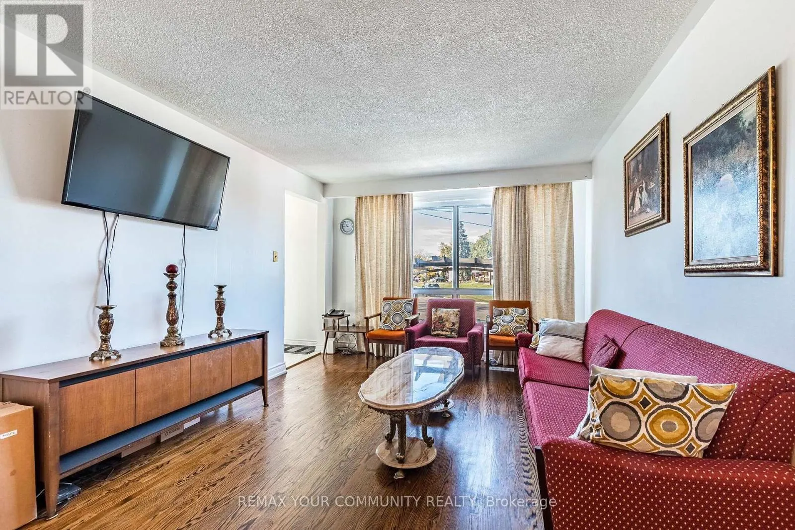 3696 WOODRUFF CRESCENT