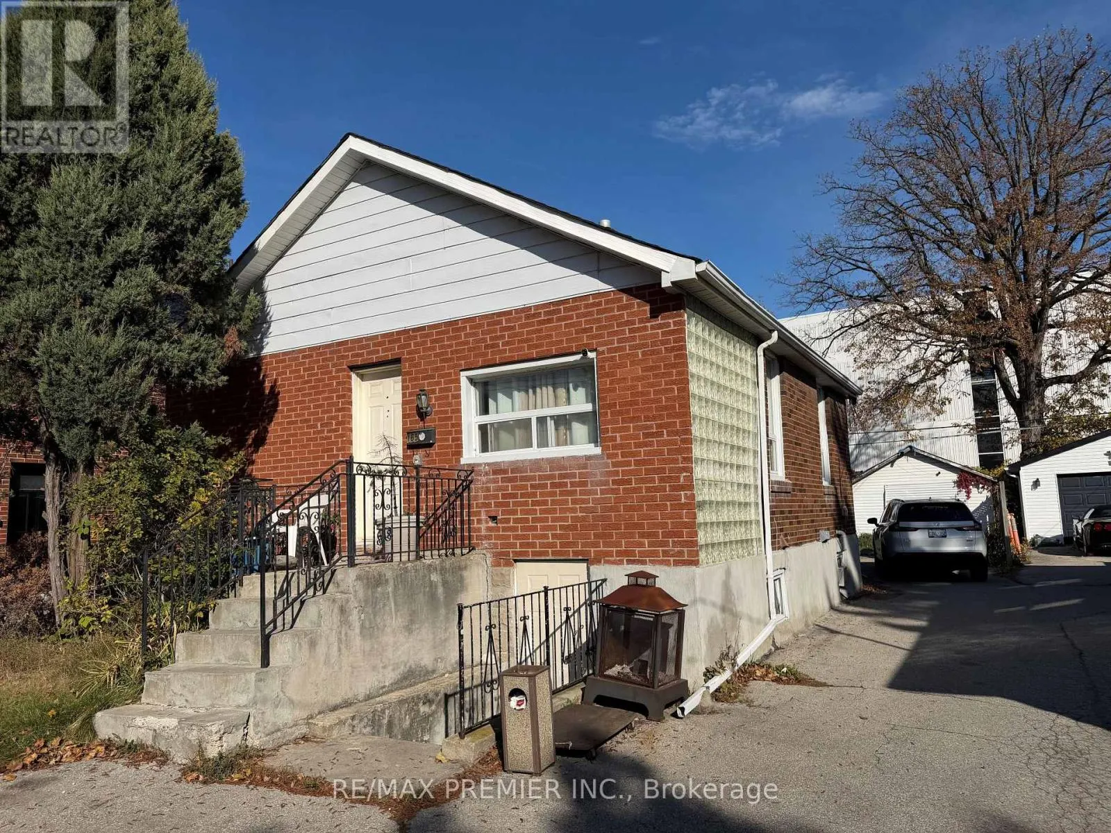 165 THIRTIETH STREET