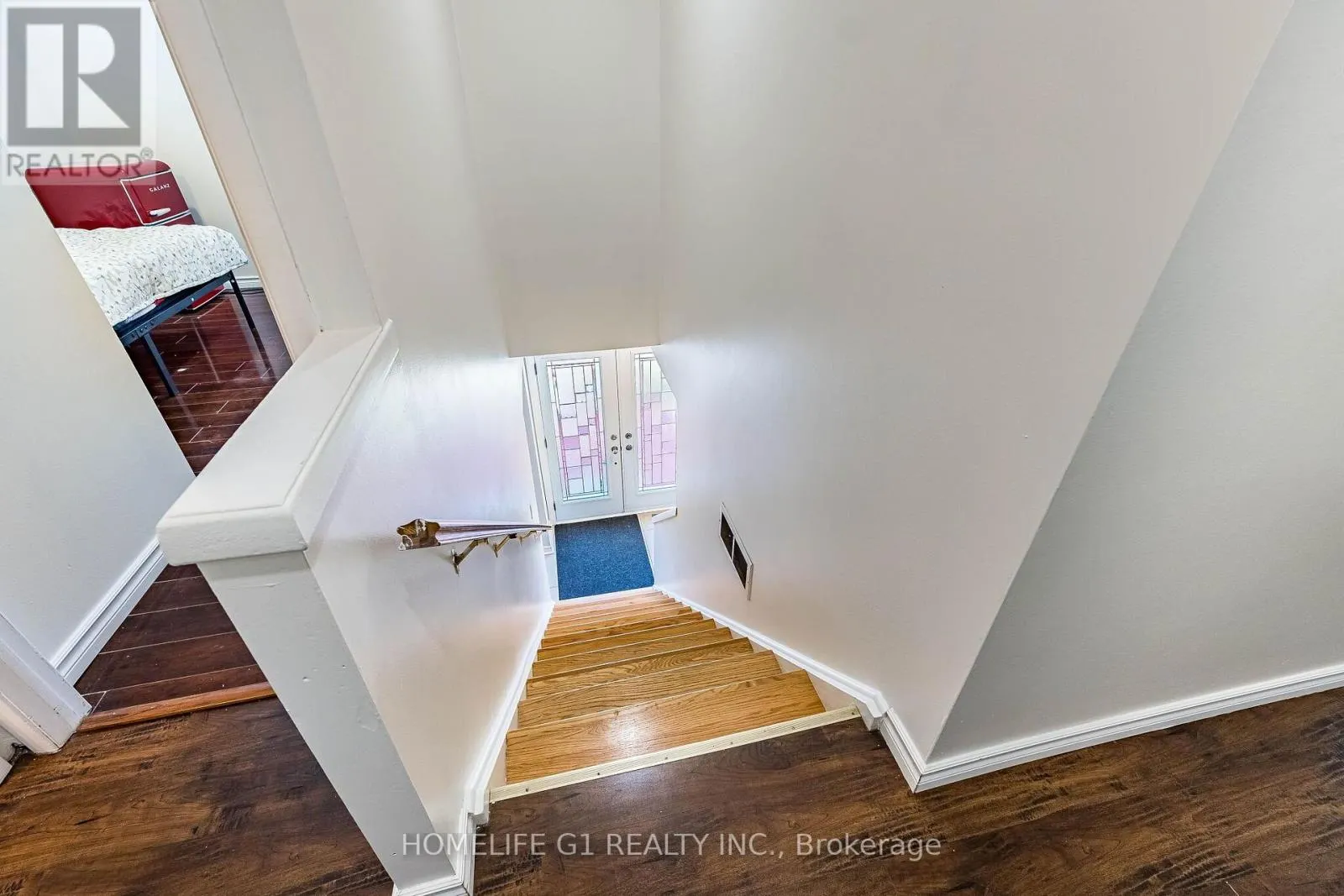35 GREENBUSH COURT