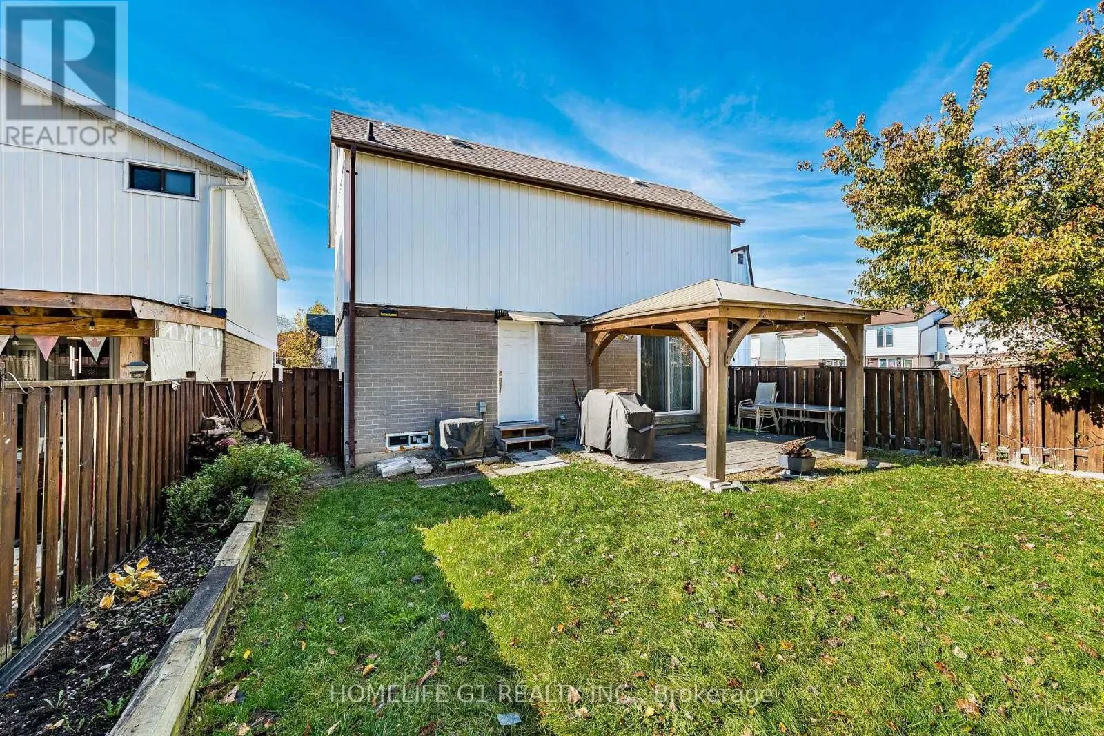35 GREENBUSH COURT