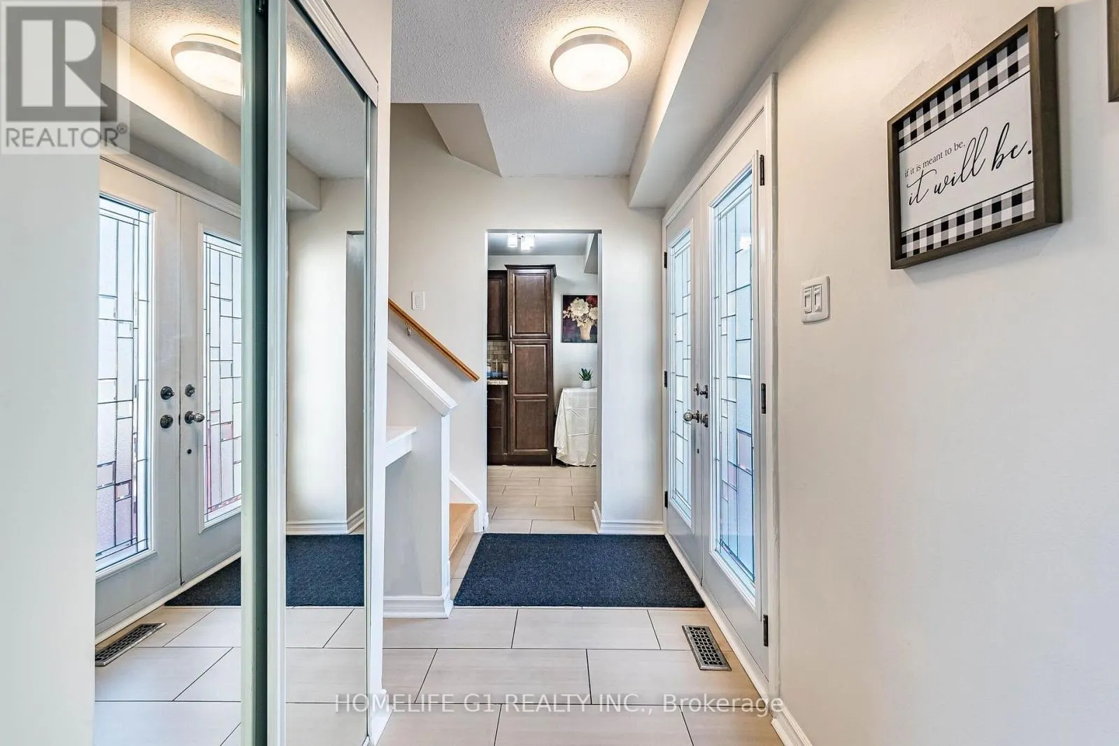 35 GREENBUSH COURT