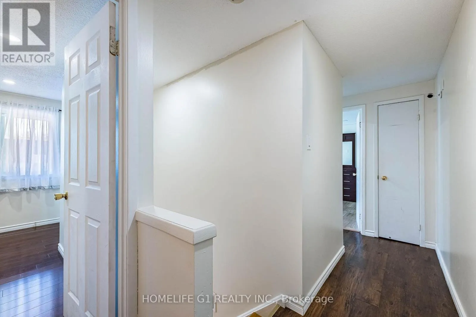 35 GREENBUSH COURT