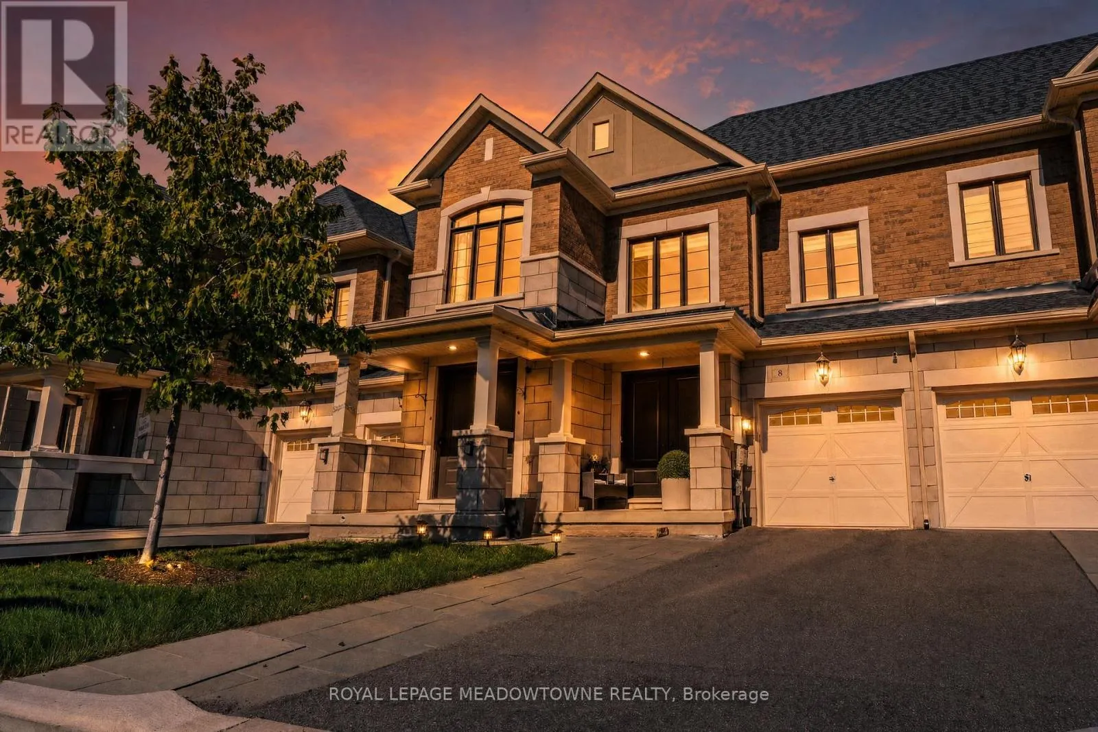 8 ANGELFISH ROAD