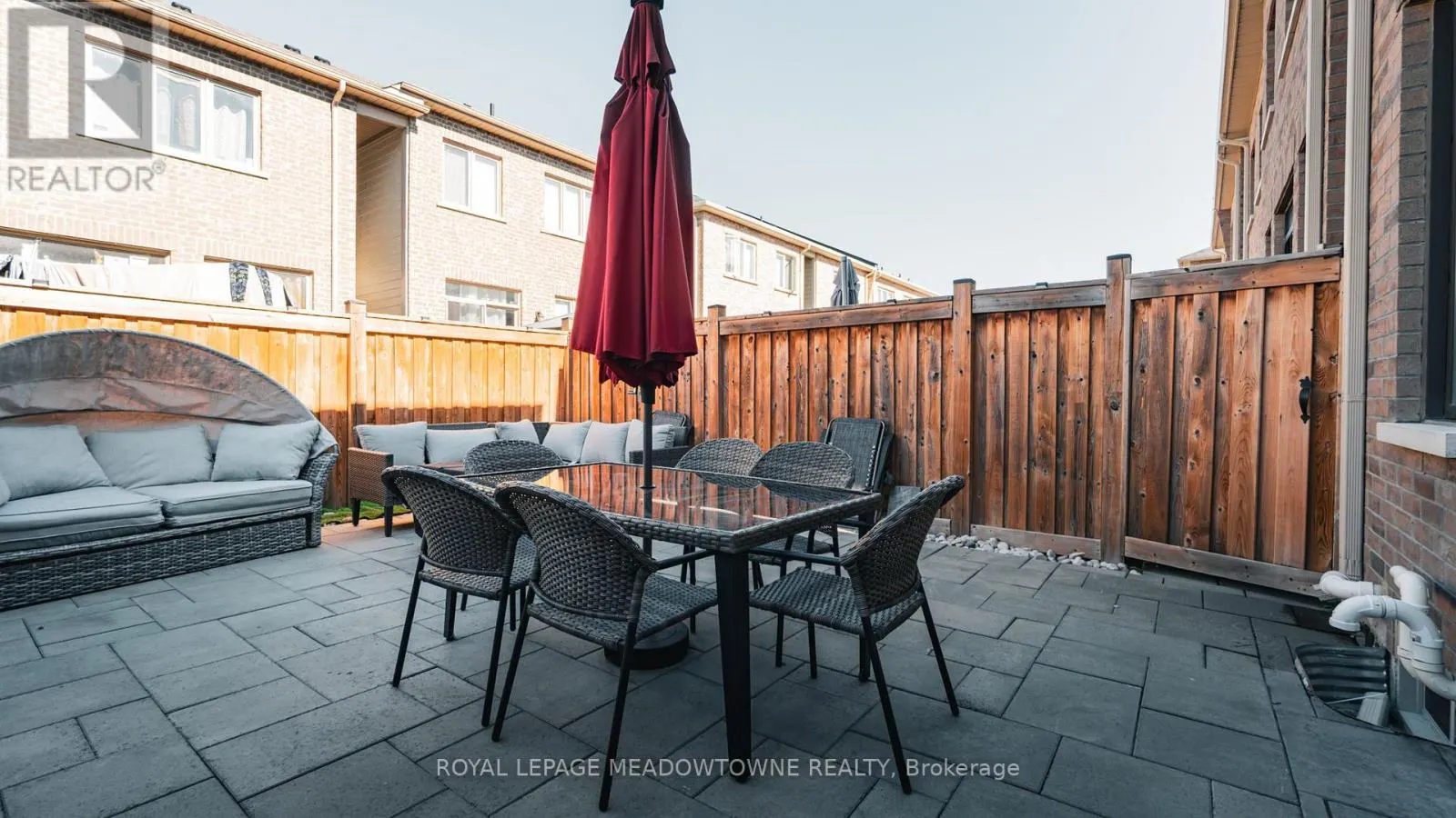 8 ANGELFISH ROAD