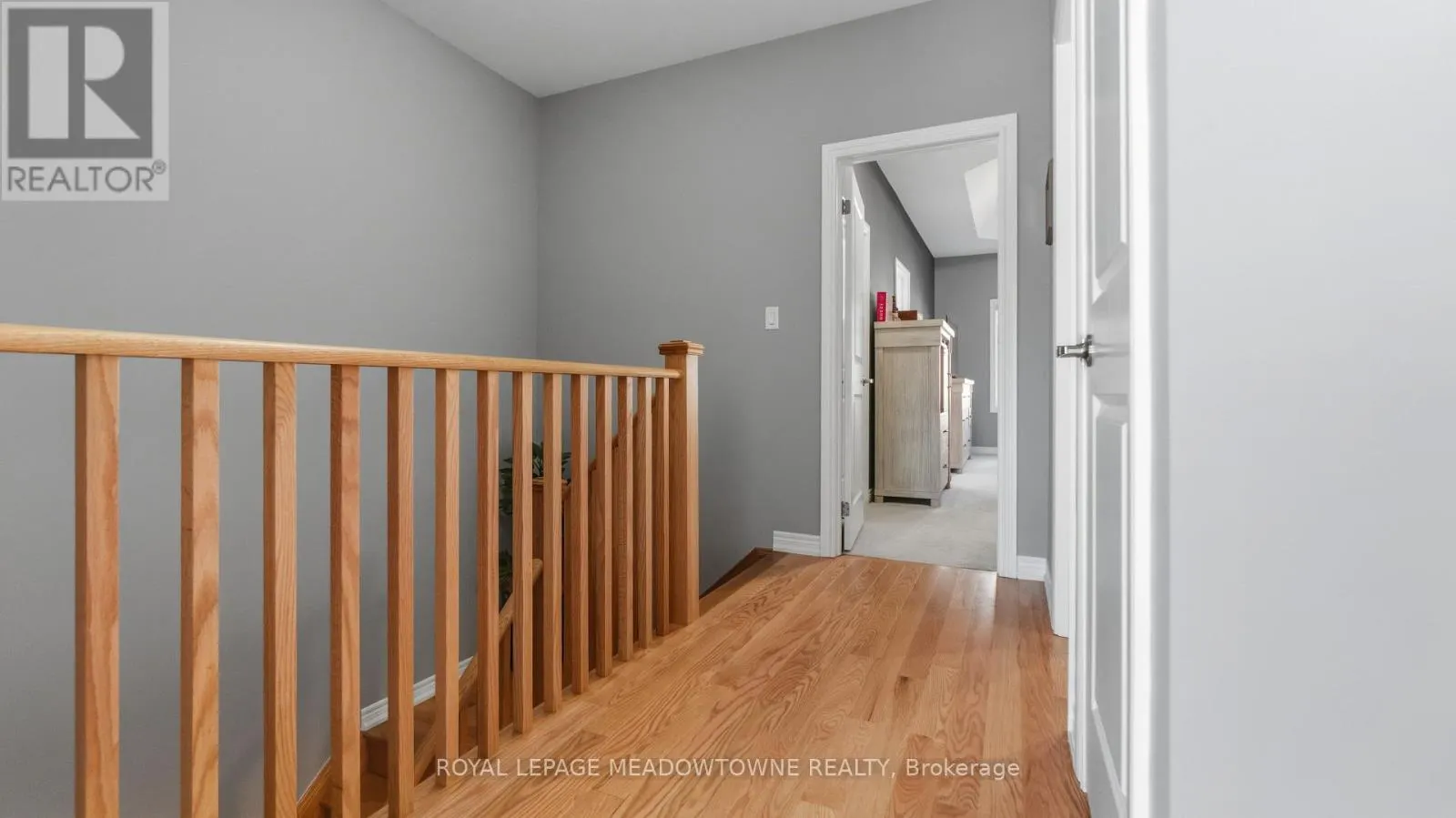 8 ANGELFISH ROAD