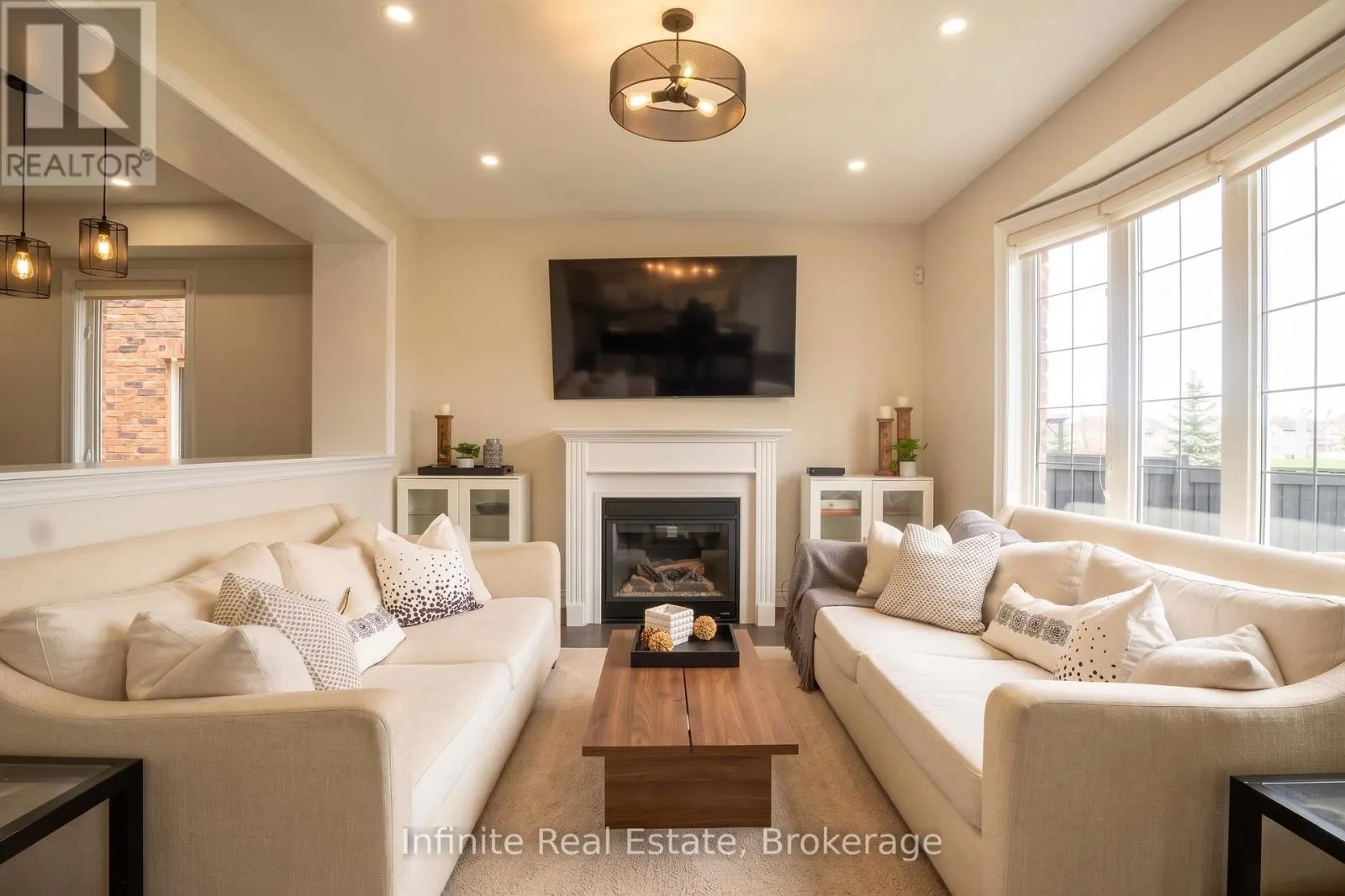 44 FAWNRIDGE ROAD