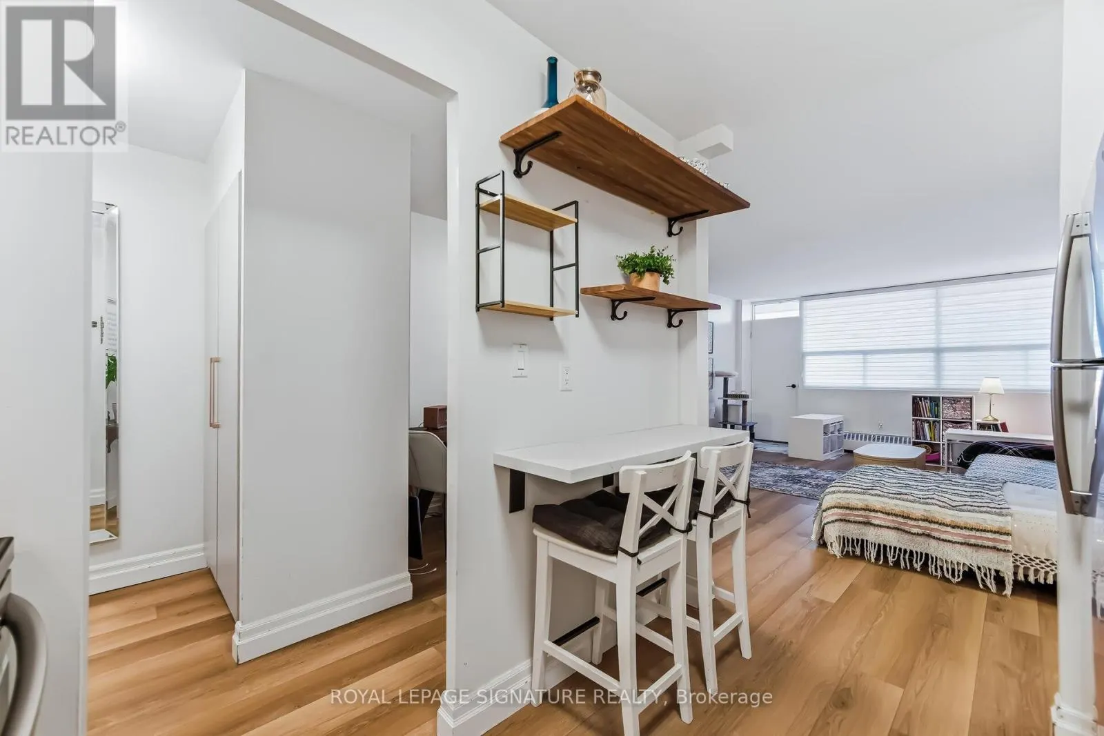 1203 - 2263 MARINE DRIVE