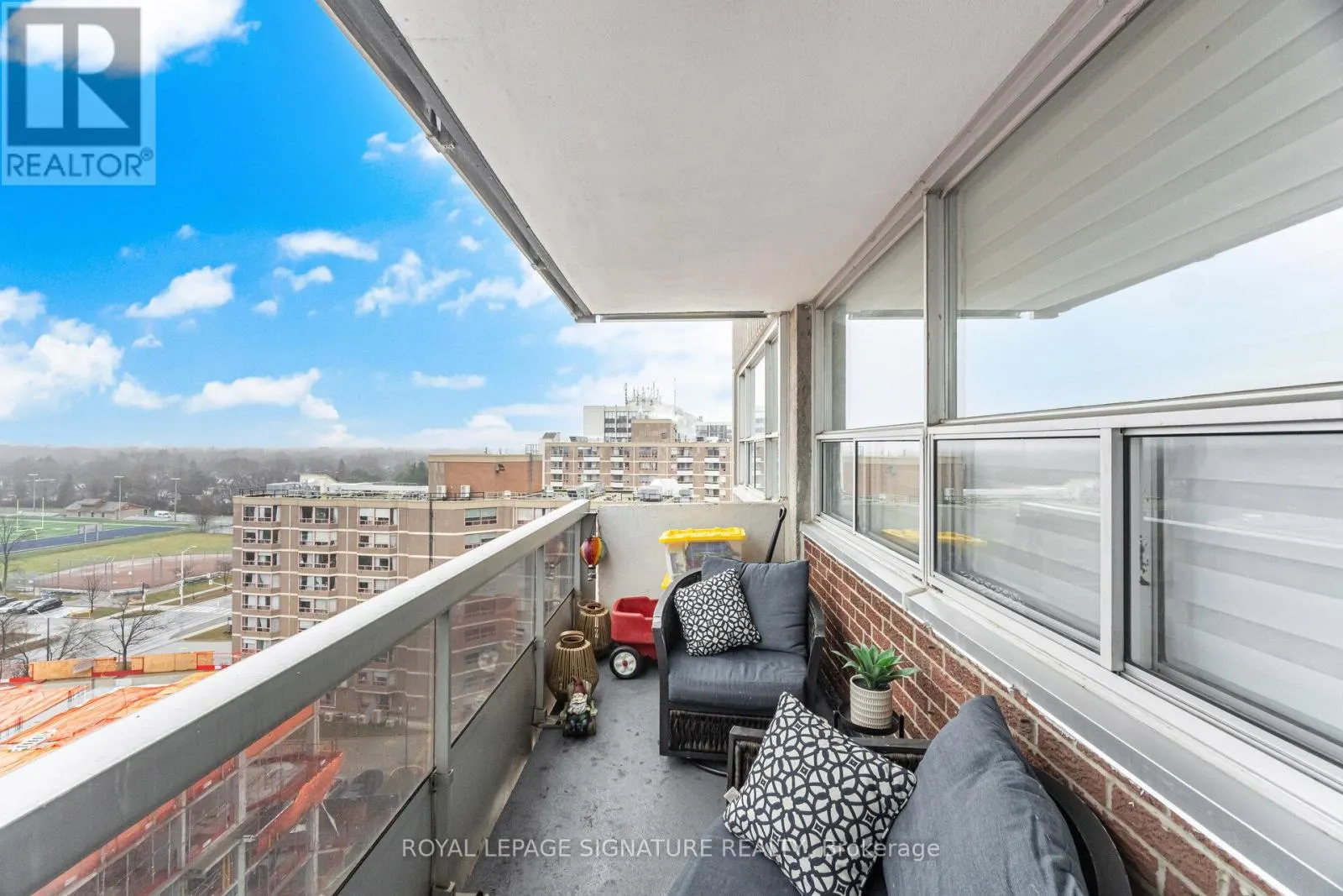 1203 - 2263 MARINE DRIVE