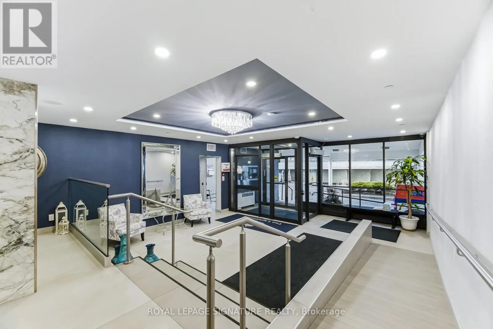 1203 - 2263 MARINE DRIVE