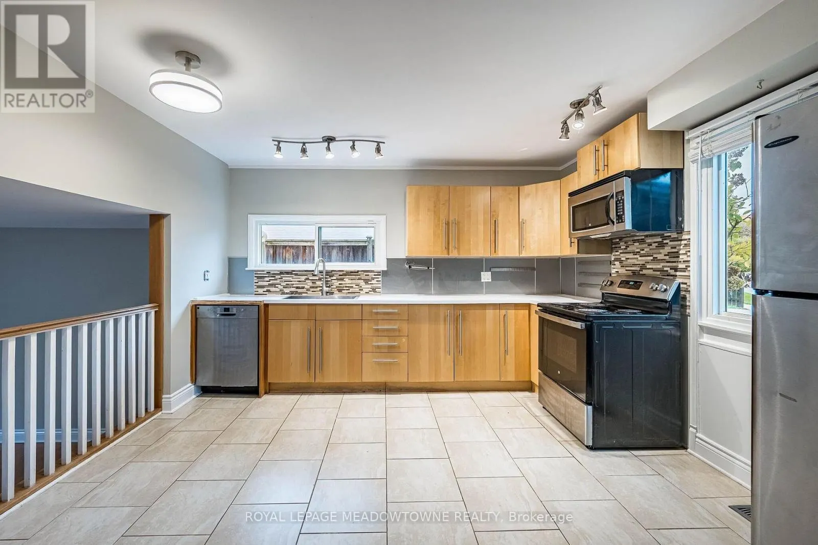 2600 CONSTABLE ROAD