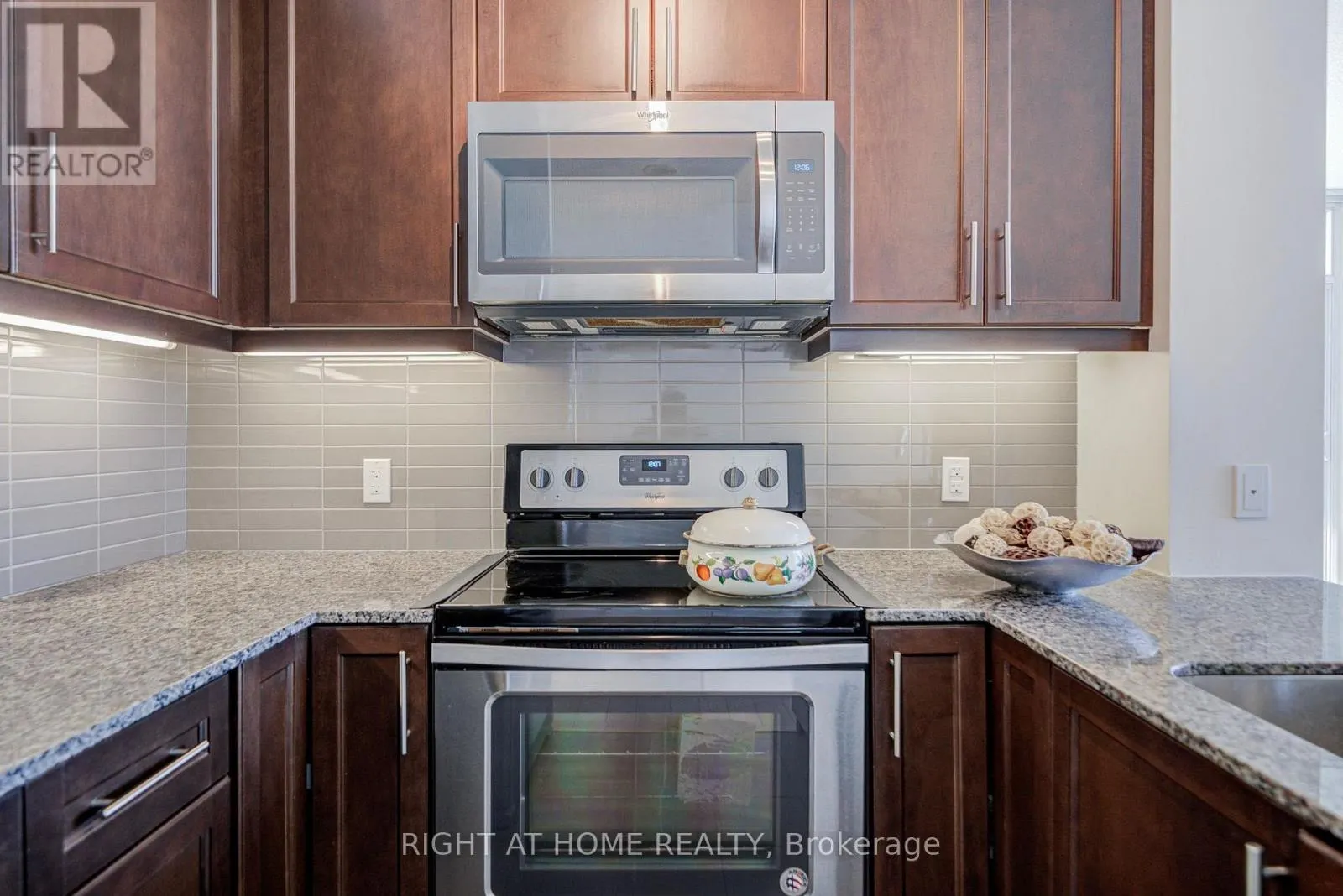 4307 - 3975 GRAND PARK DRIVE