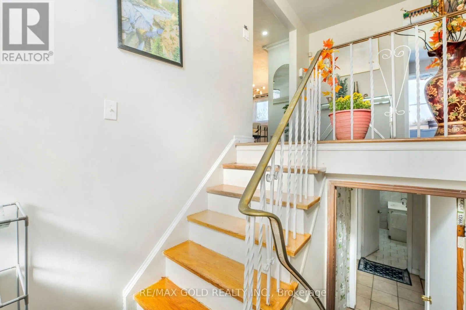 7337 CAMBRETT DRIVE