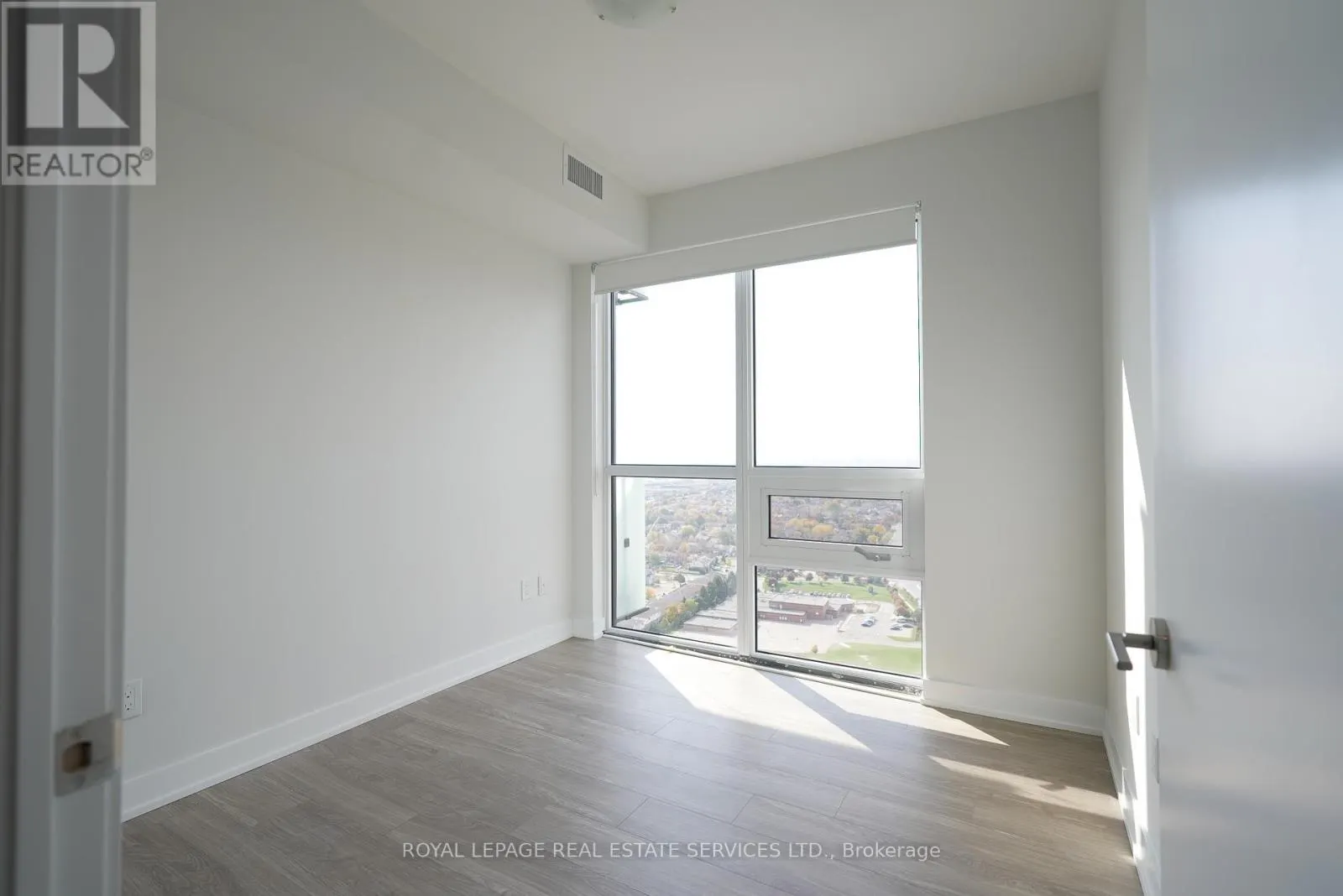 3401 - 4130 PARKSIDE VILLAGE DRIVE