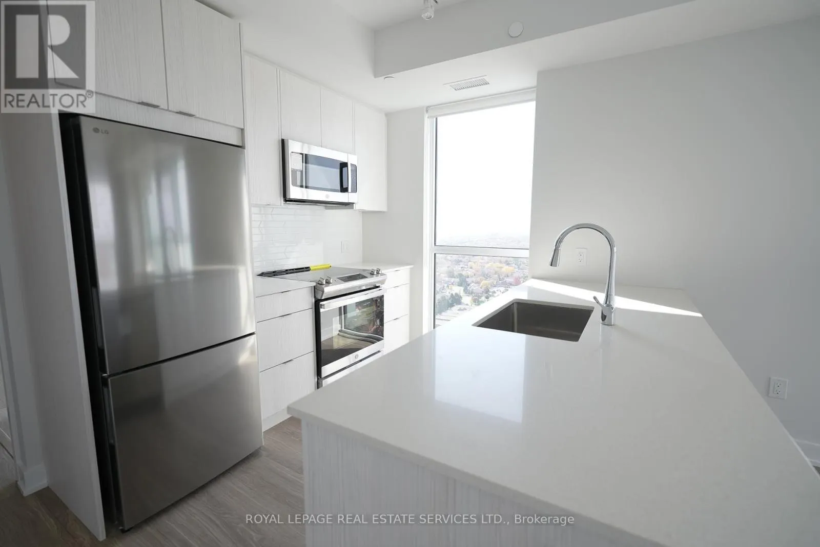 3401 - 4130 PARKSIDE VILLAGE DRIVE
