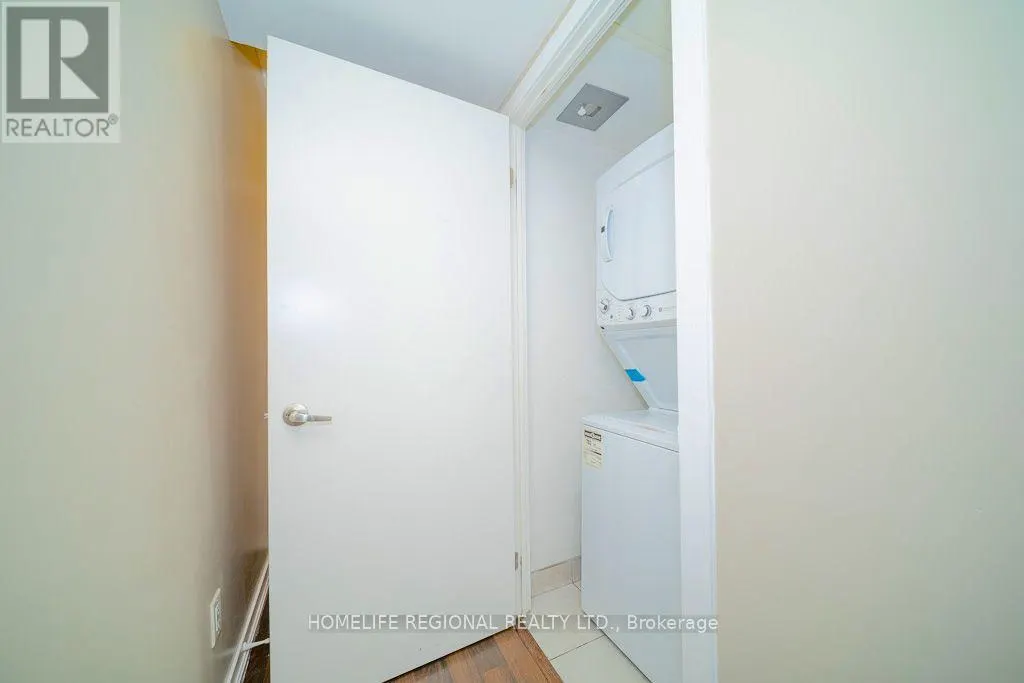 1520 - 38 JOE SHUSTER WAY