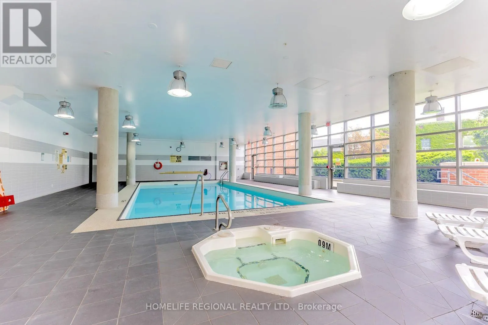 1520 - 38 JOE SHUSTER WAY