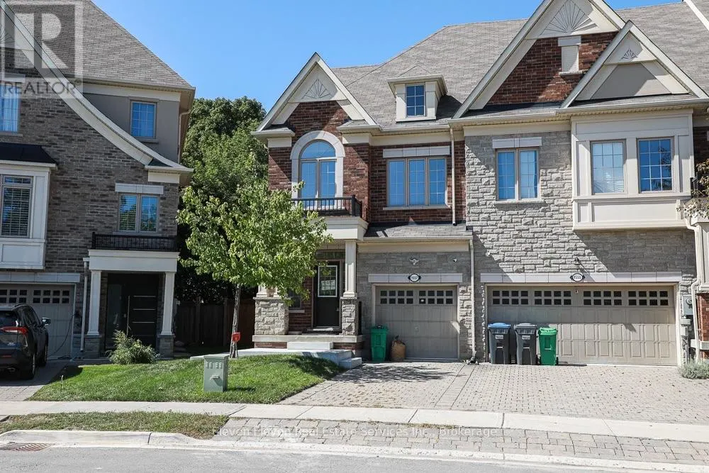 UPPER - 1557 EGLINTON AVENUE W