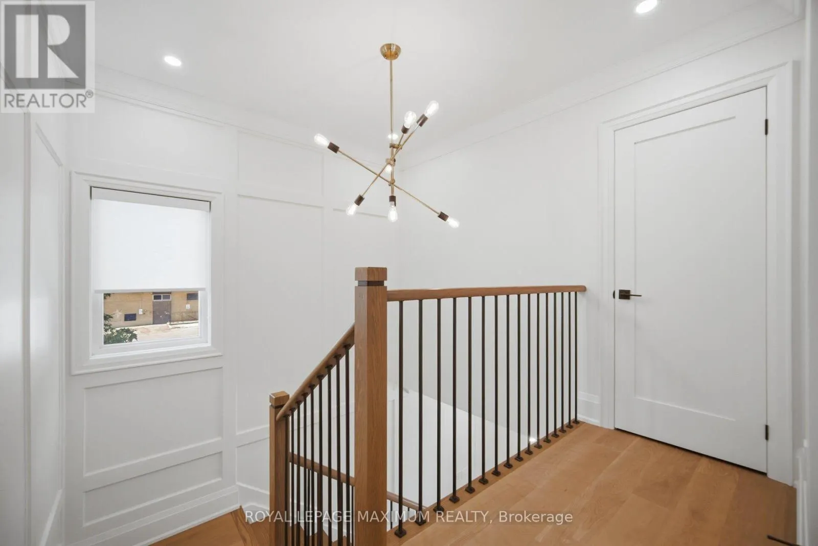 11 PARK BOULEVARD
