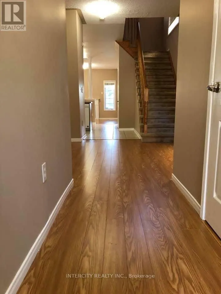 4 PENNYROYAL CRESCENT