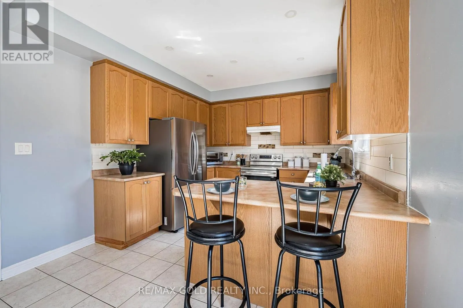 20 AMARANTH CRESCENT