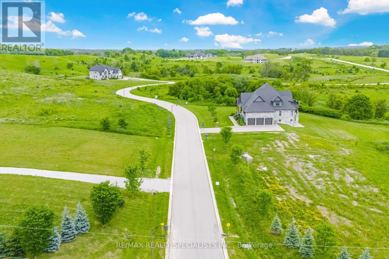 46 FERRARA DRIVE