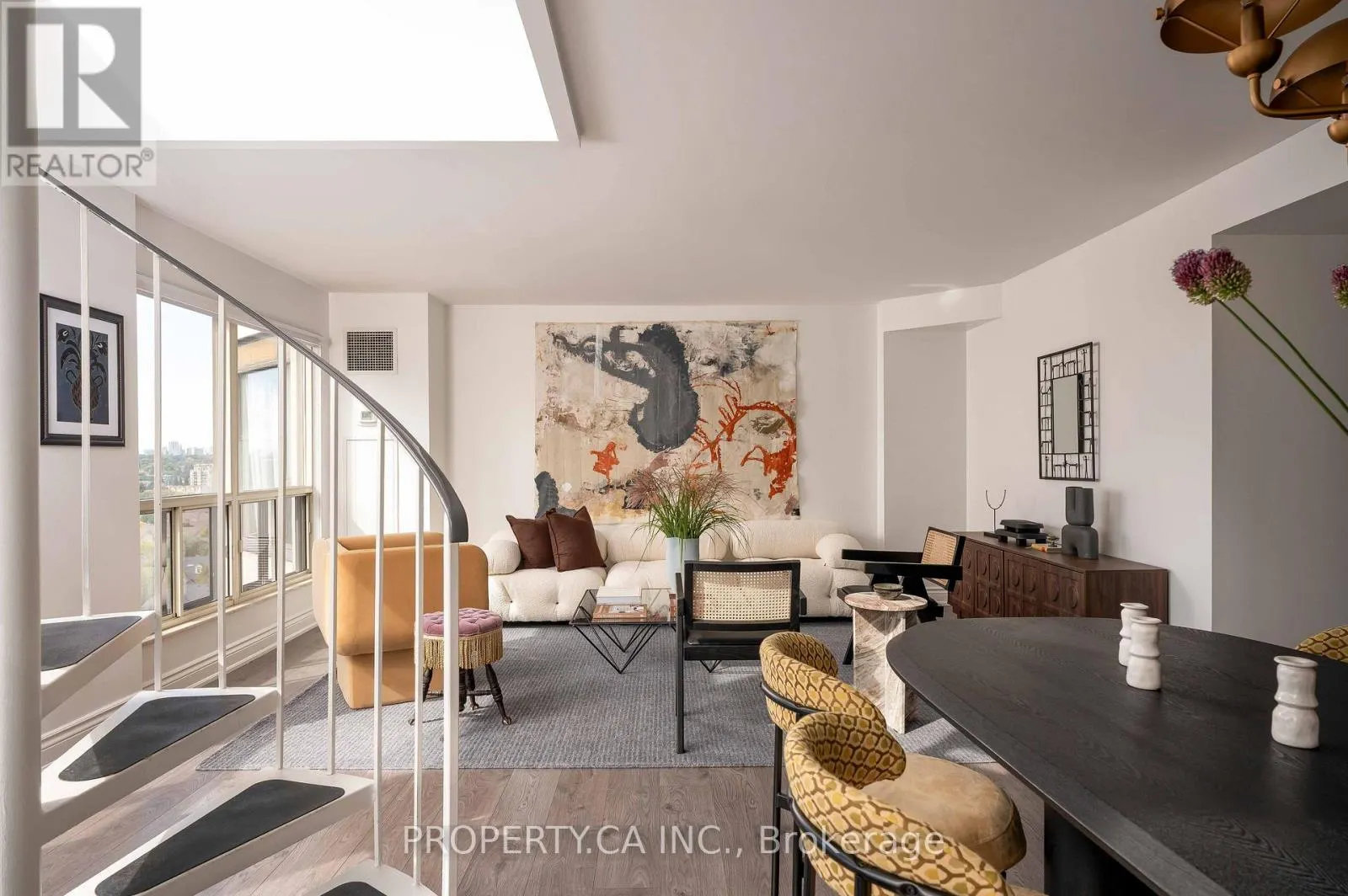 1701 - 2269 LAKE SHORE BOULEVARD W