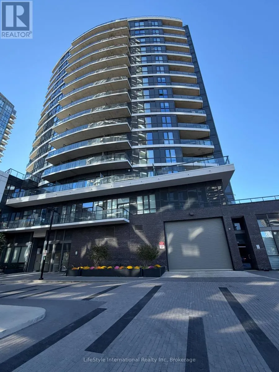 201 - 65 WATERGARDEN DRIVE #201