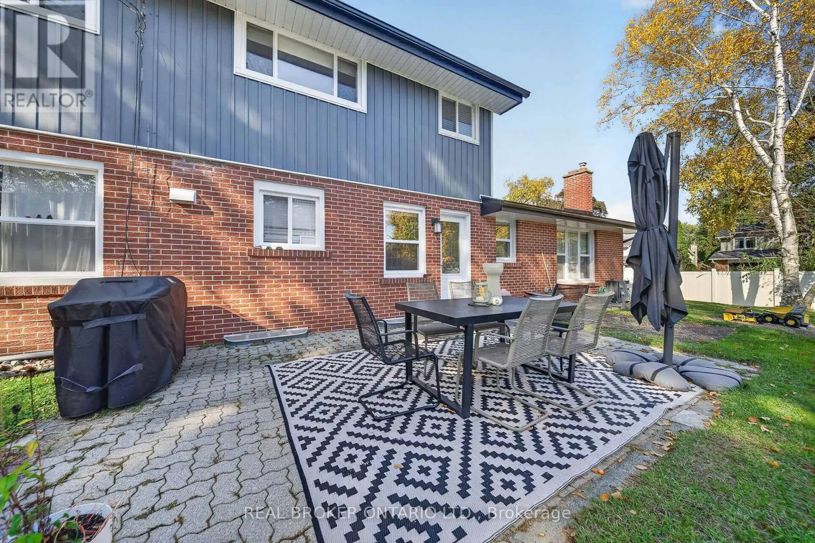192 WALDONCROFT CRESCENT