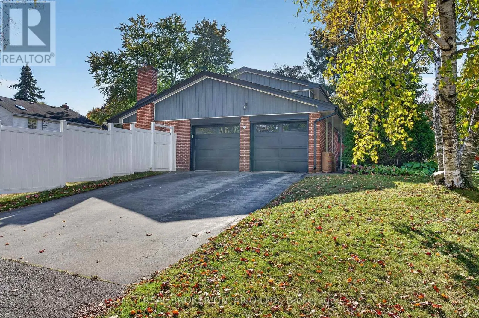 192 WALDONCROFT CRESCENT