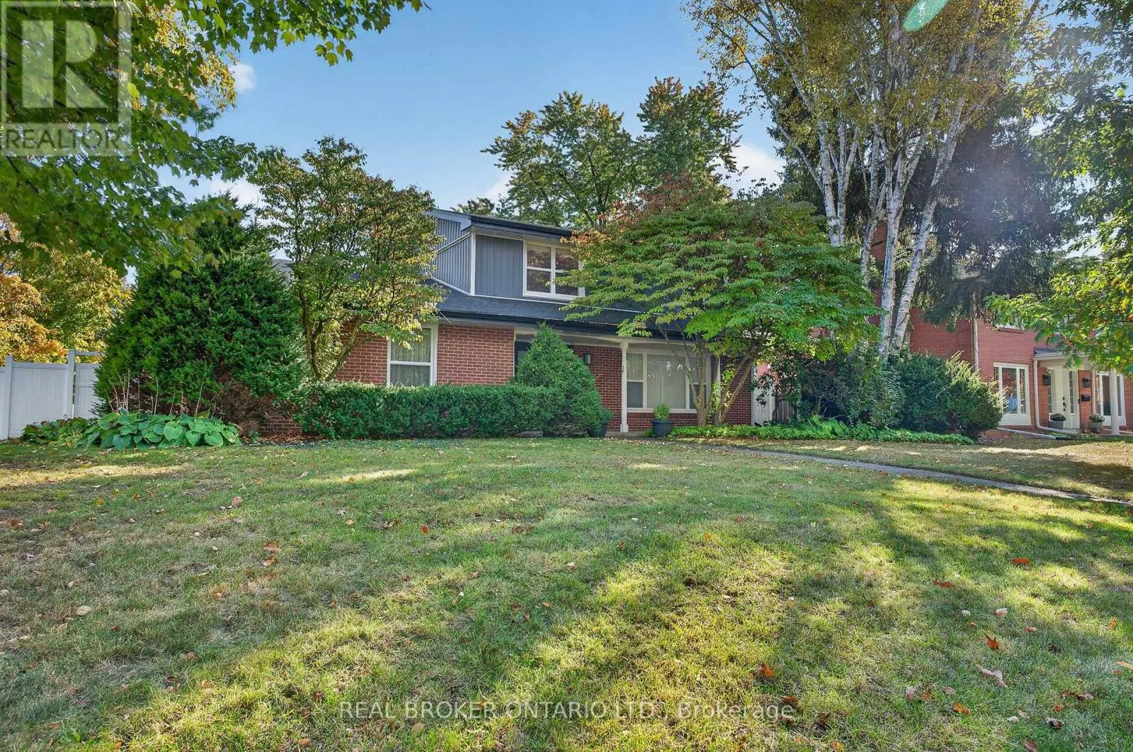 192 WALDONCROFT CRESCENT
