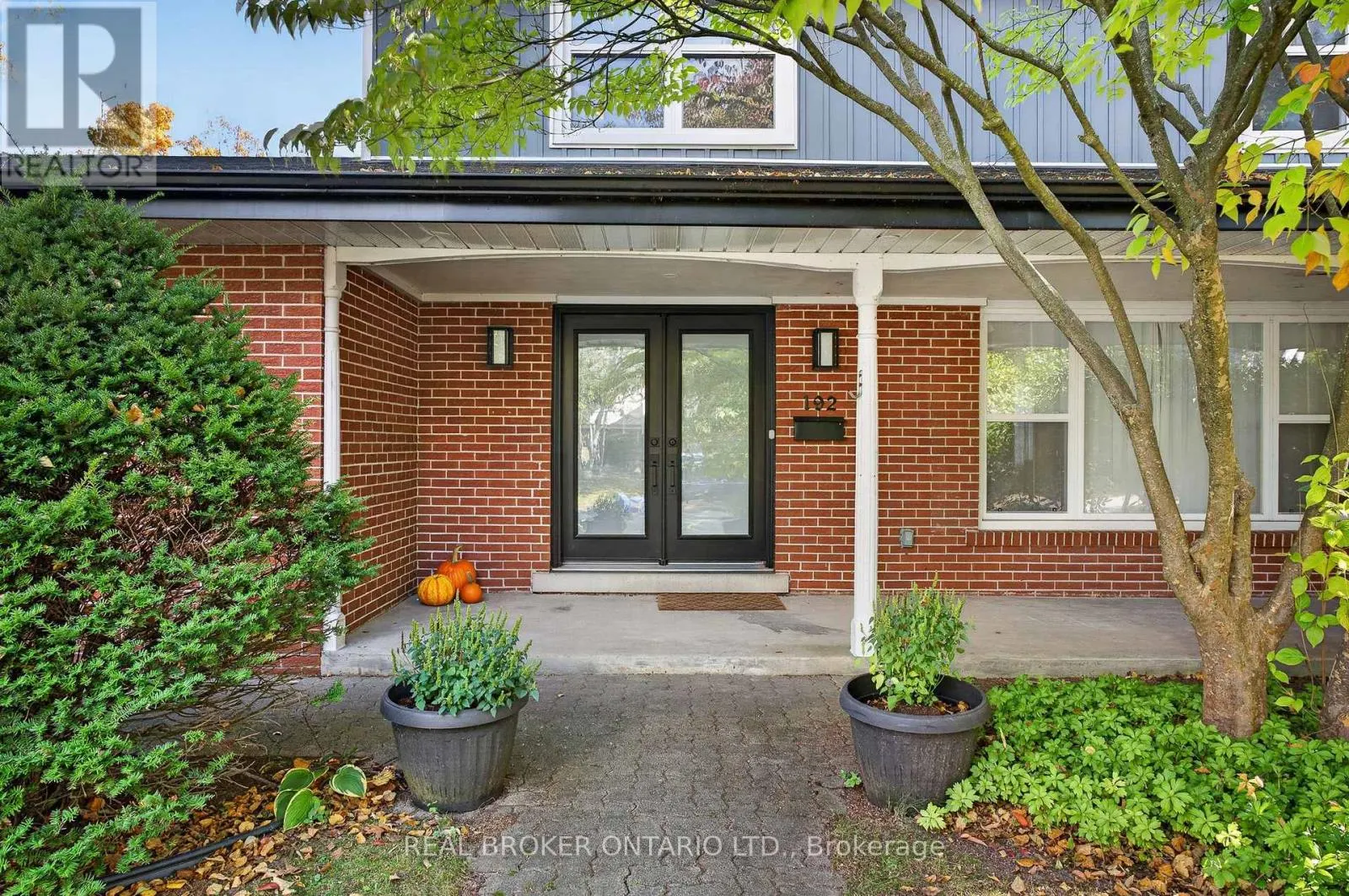 192 WALDONCROFT CRESCENT