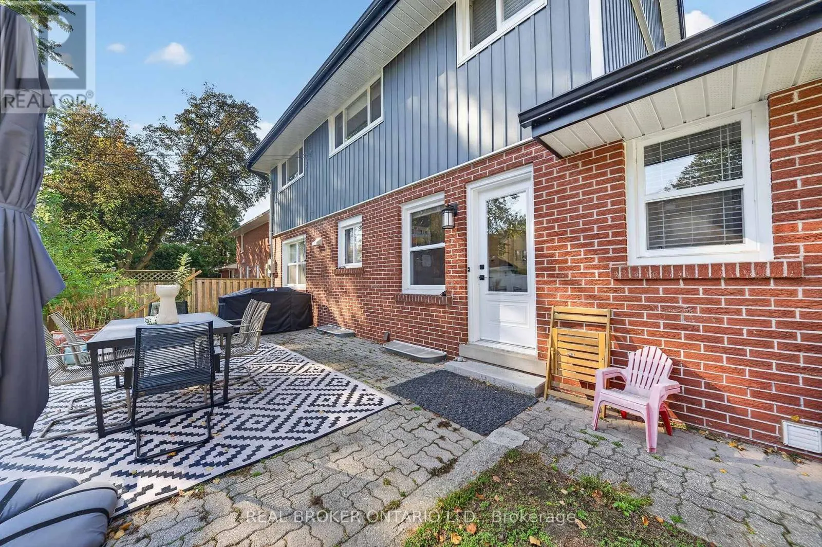 192 WALDONCROFT CRESCENT