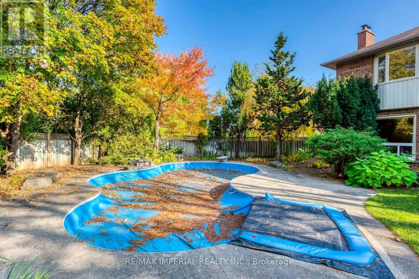 1417 GREENDALE TERRACE