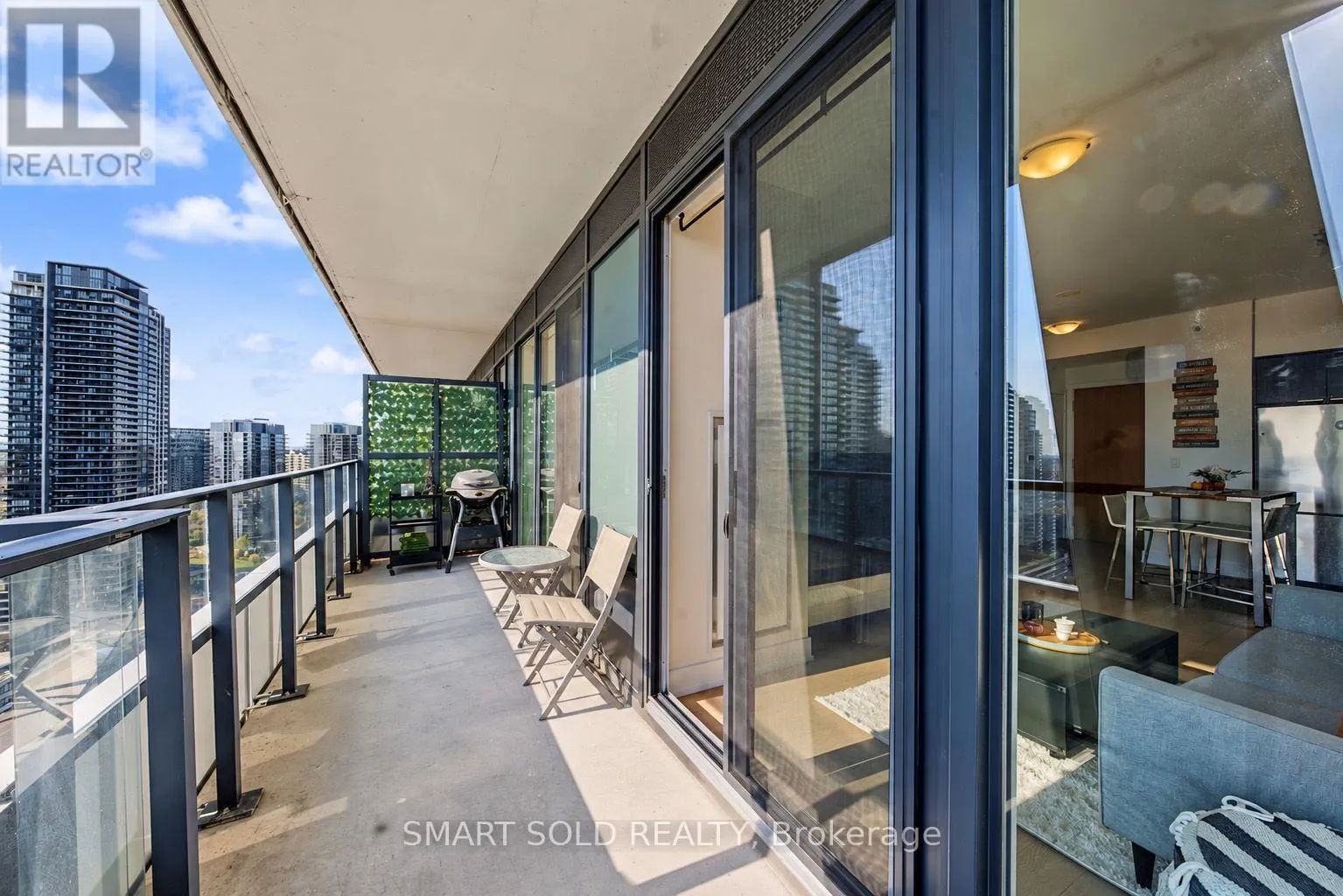 2419 - 30 SHORE BREEZE DRIVE