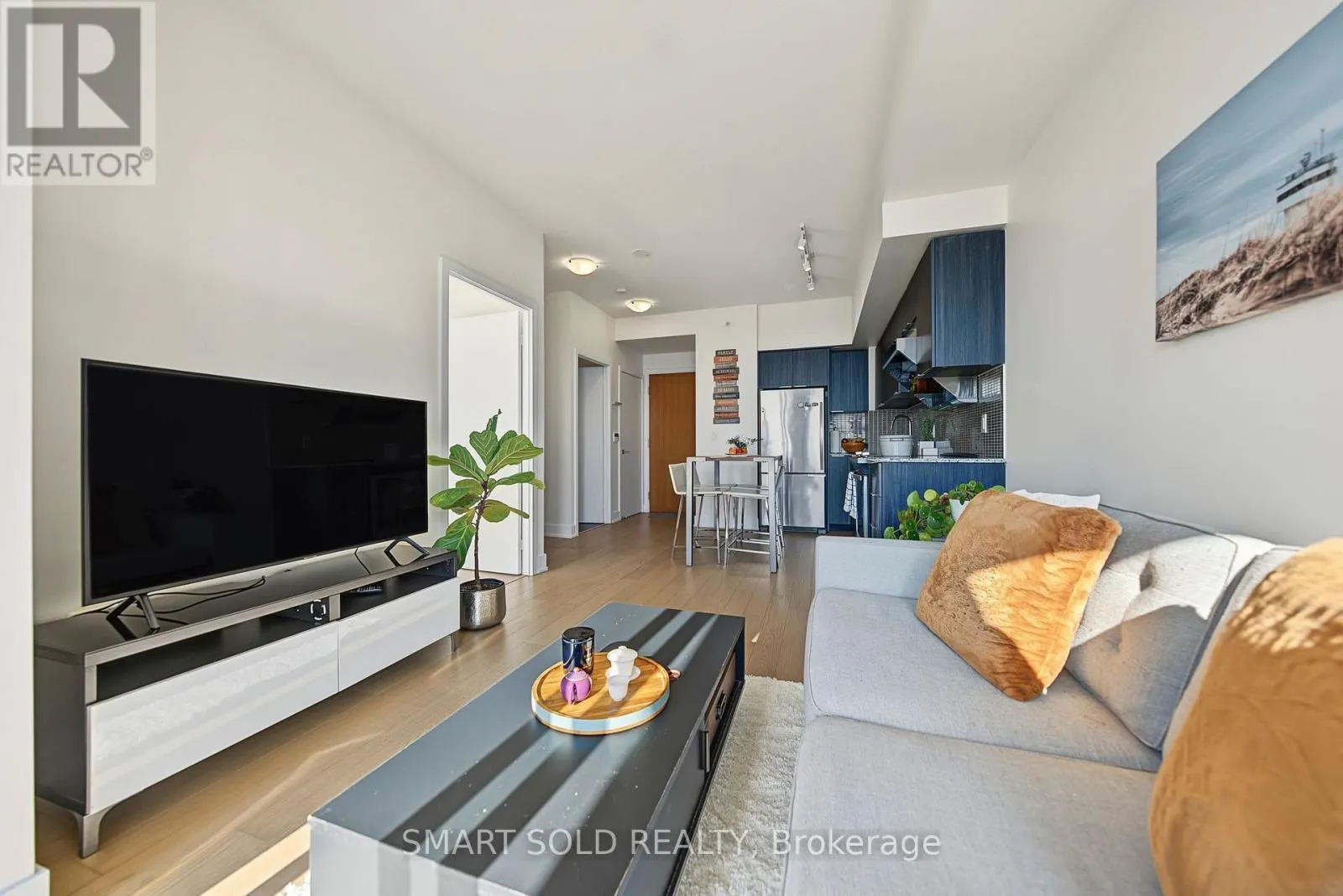 2419 - 30 SHORE BREEZE DRIVE