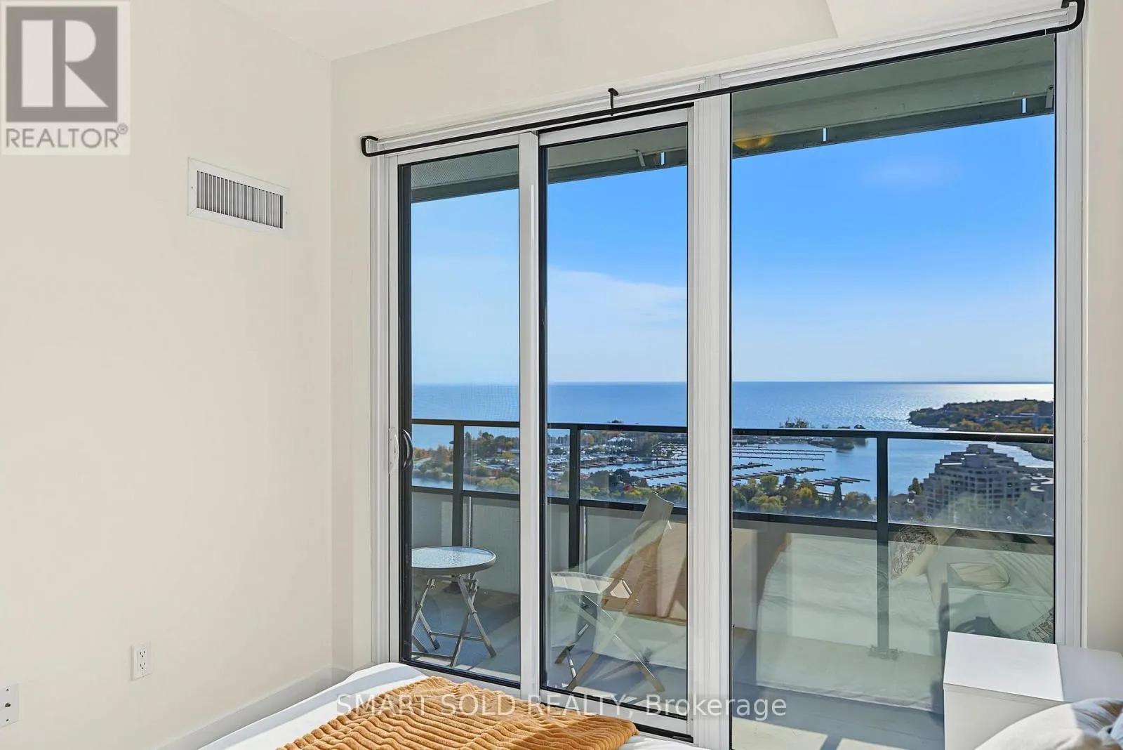 2419 - 30 SHORE BREEZE DRIVE